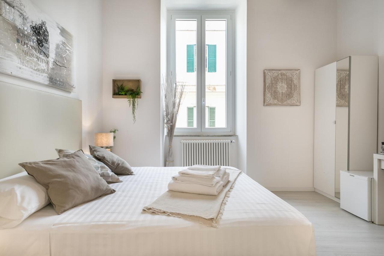 White Ostilia Guesthouse Rome Extérieur photo