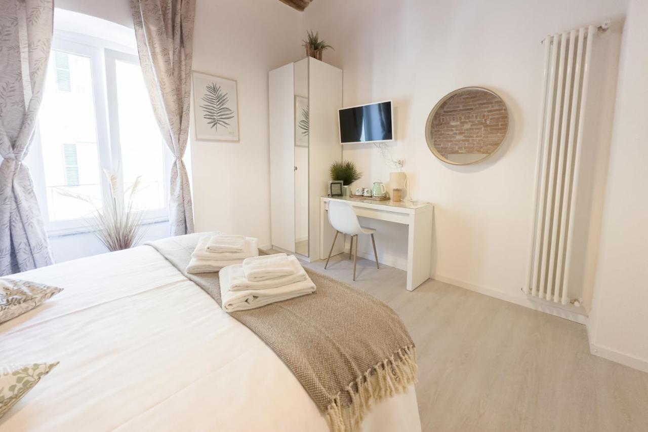 White Ostilia Guesthouse Rome Extérieur photo