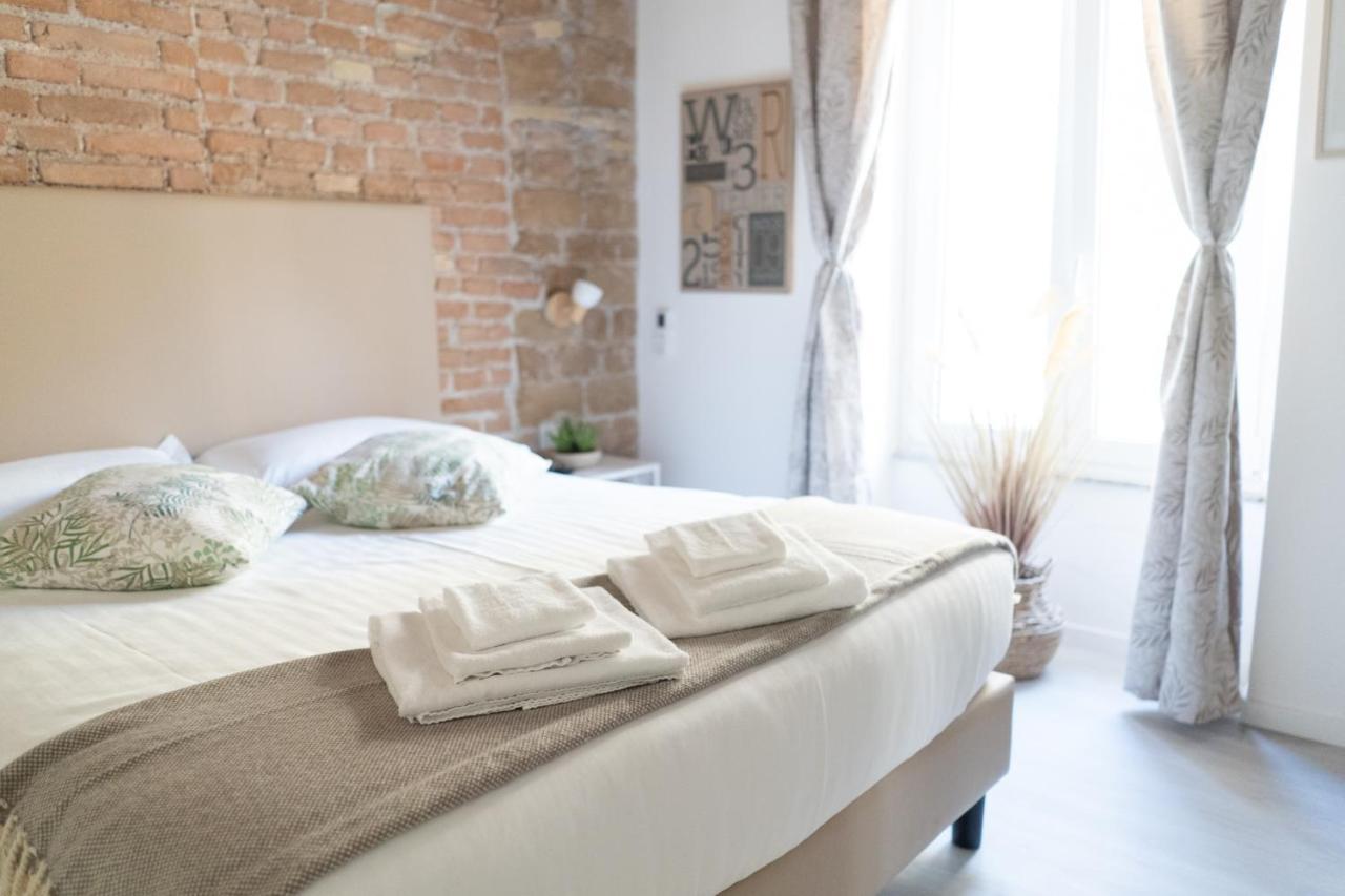 White Ostilia Guesthouse Rome Extérieur photo