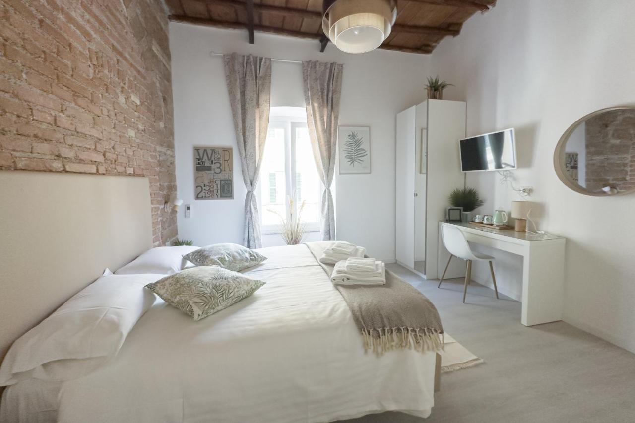 White Ostilia Guesthouse Rome Extérieur photo