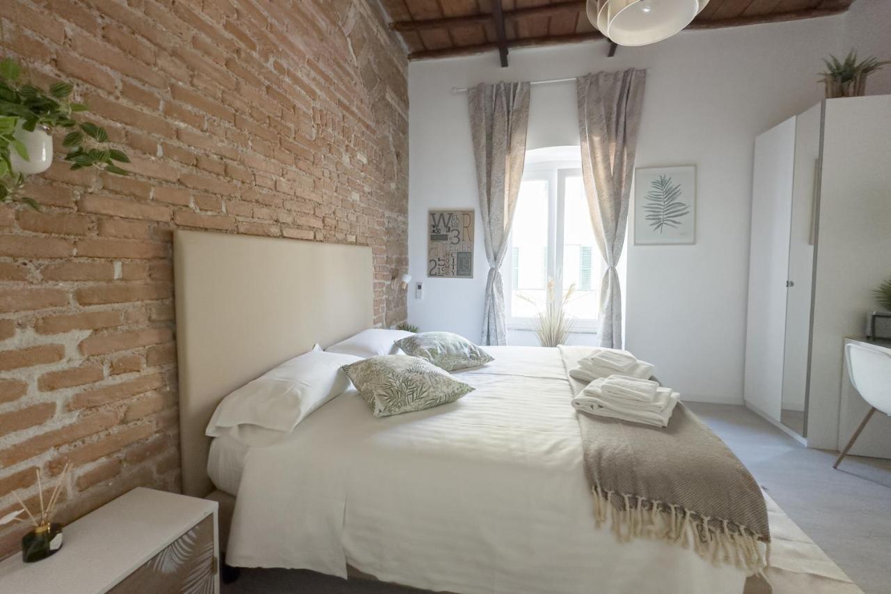 White Ostilia Guesthouse Rome Extérieur photo
